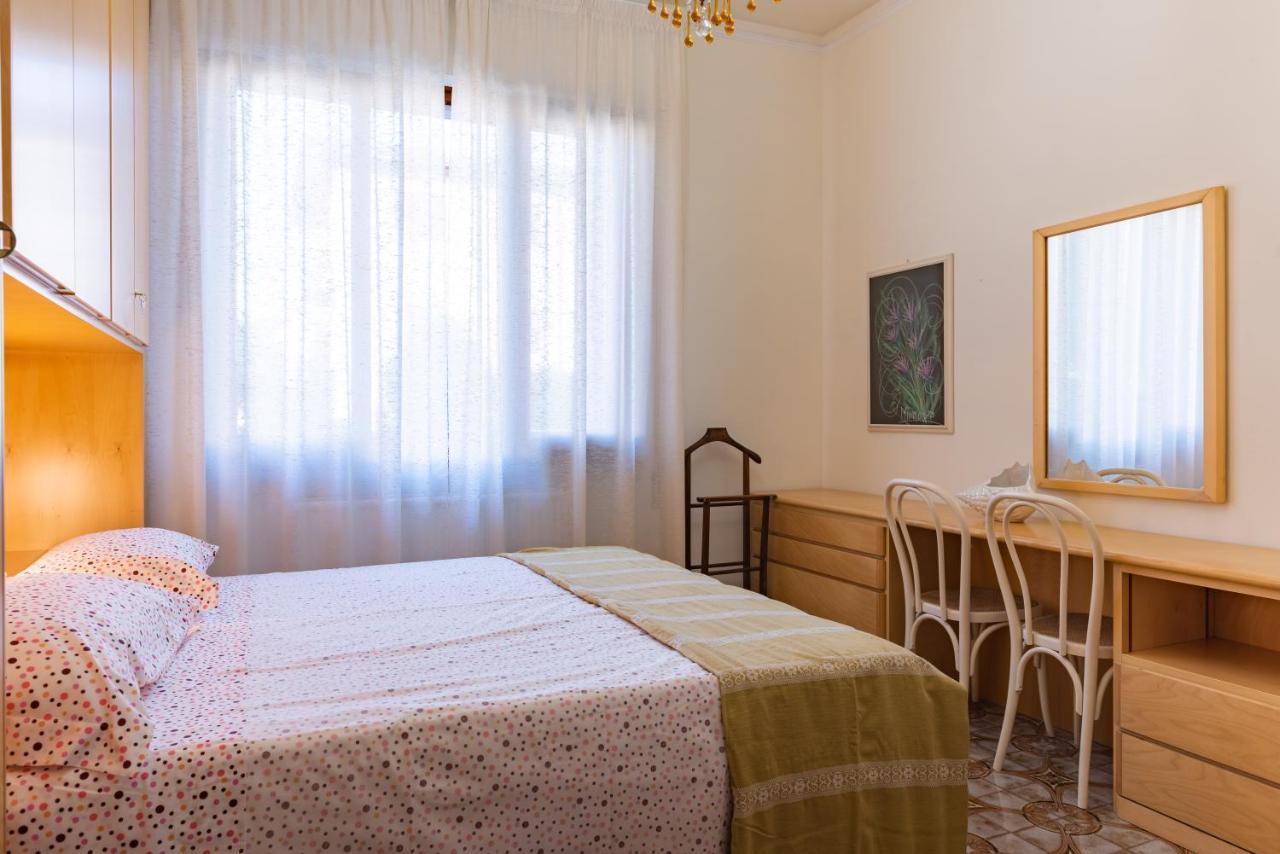 Apartment Holiday Versilia Camaiore Ngoại thất bức ảnh