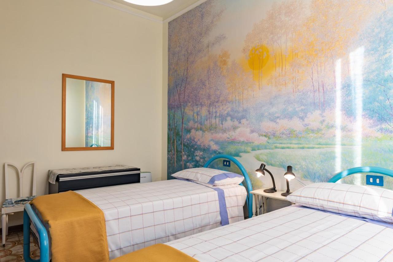 Apartment Holiday Versilia Camaiore Ngoại thất bức ảnh